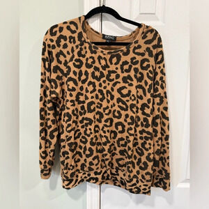 Buffalo David Bitton Leopard Sweater Women’s XL long sleeve crew neck
